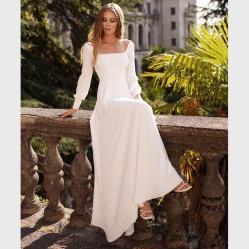 Bridal gown - Picture 8 of 15